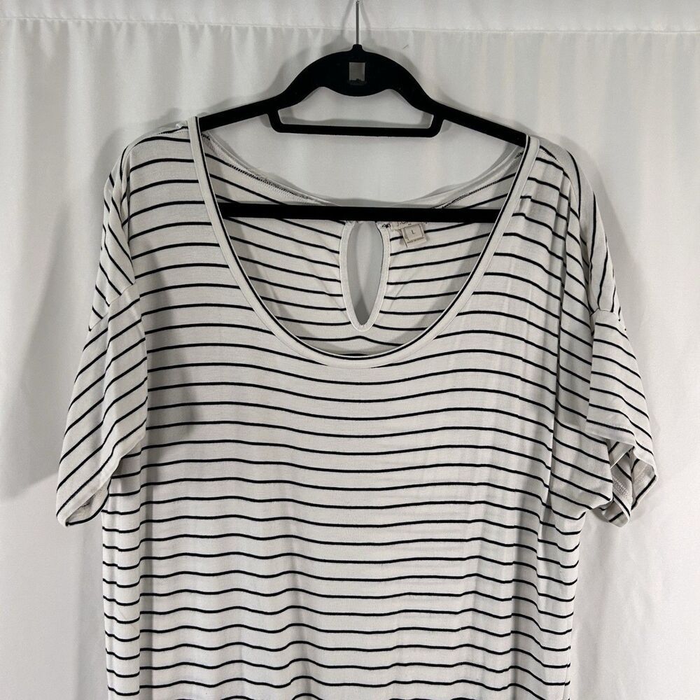 J. Crew Romper Women's Large White Blue Striped Short Sleeve Round Neck Pockets - Picture 5 of 9